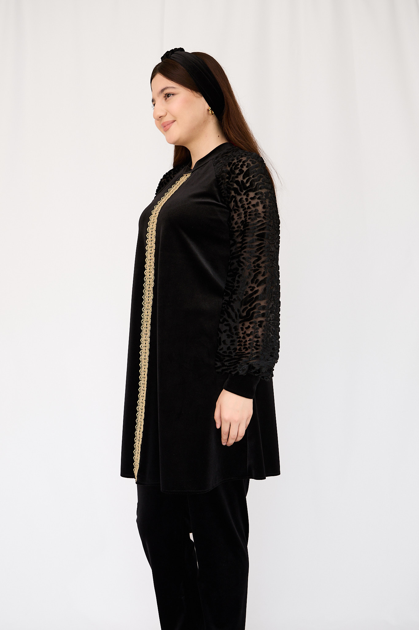 Gulbadan — qora (qora naqshli yeng) 3