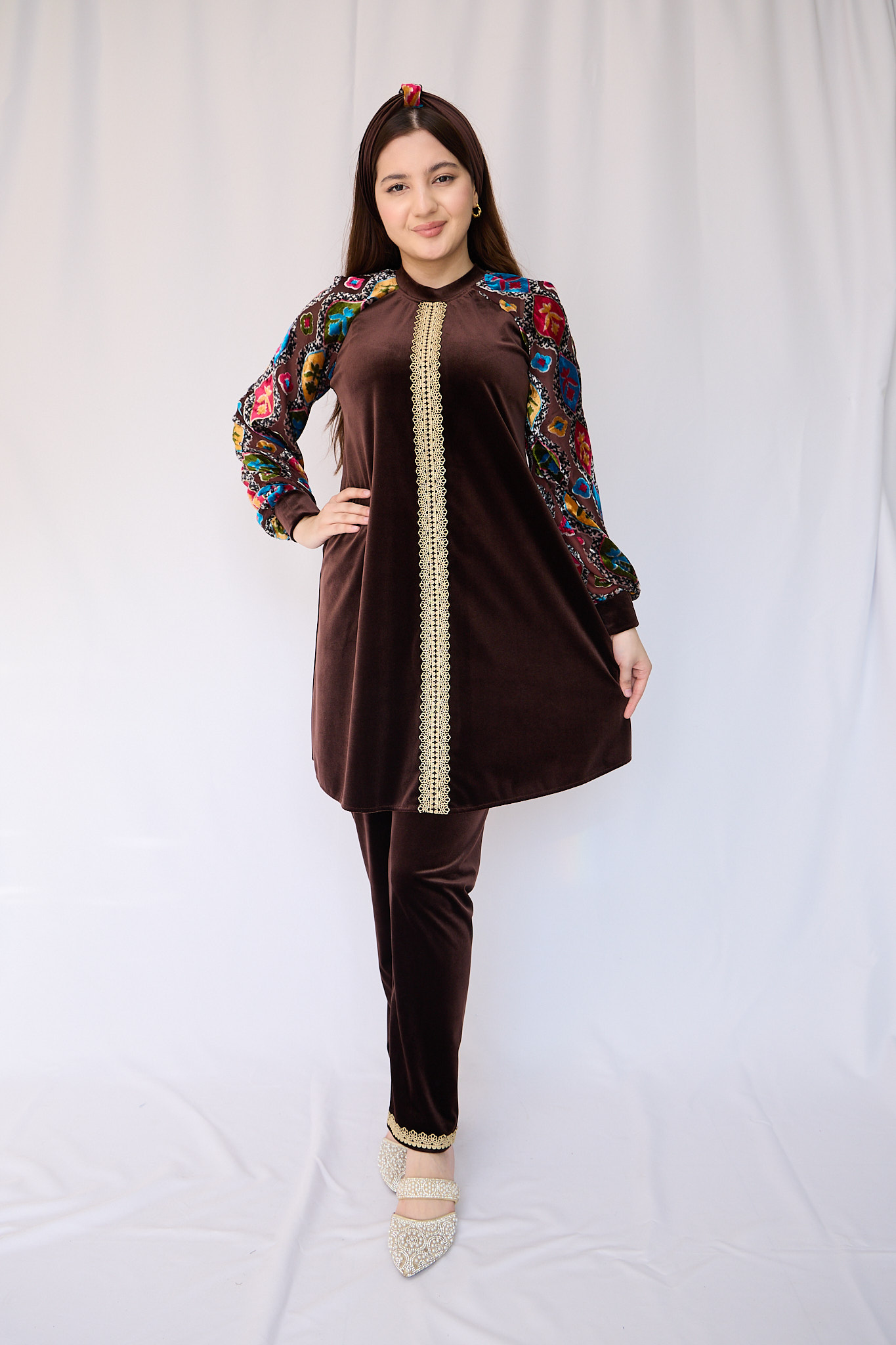 Gulbadan — jigarrang