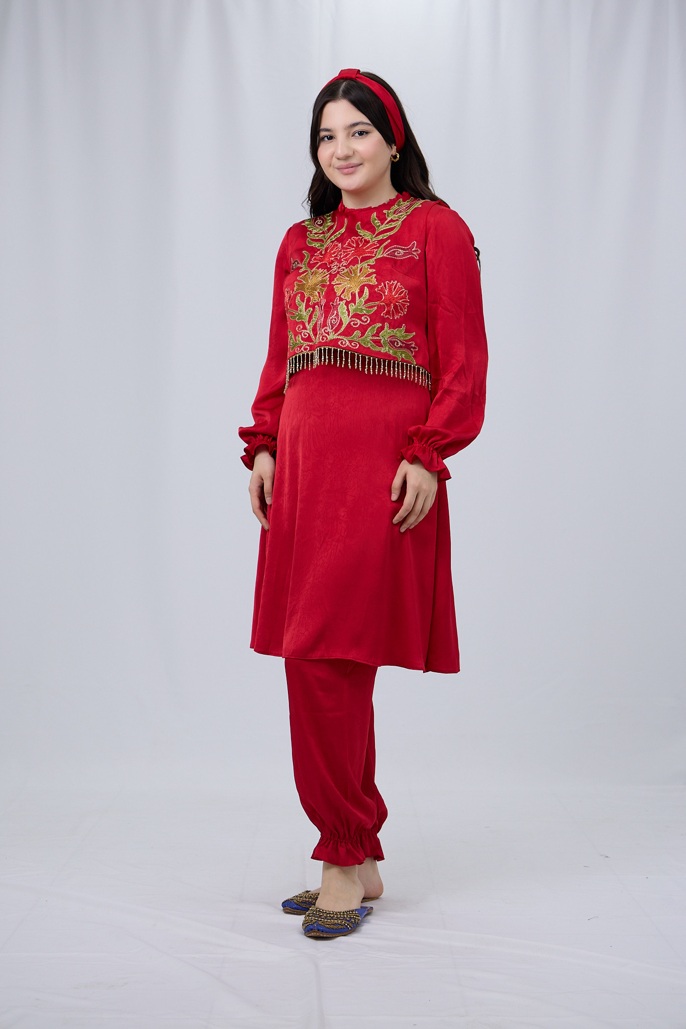 Anor gullari — qirmizi